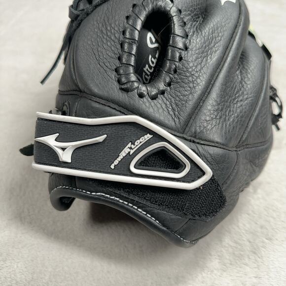 Mizuno Prospect Fastpitch Softball Glove Left Hand Throw 12.5” Black Leather NWT - Picture 3 of 9